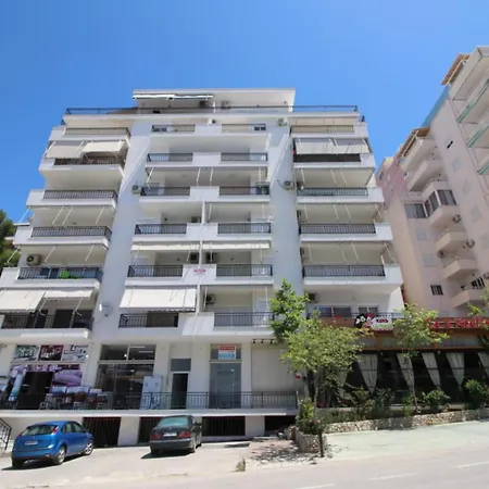 Apartment Franci 2 *