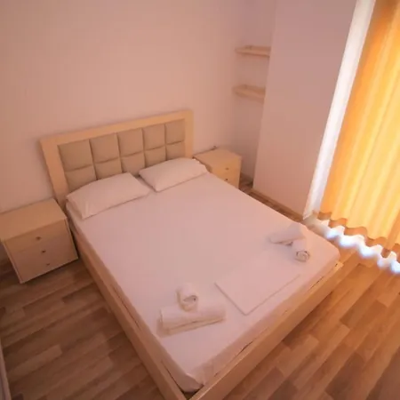 Franci 2 Apartment Sarande