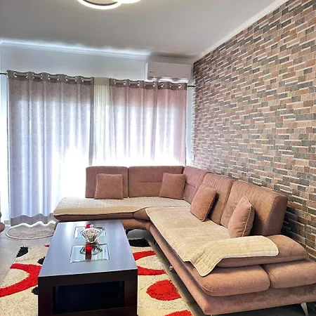 Franci 2 * Sarandë