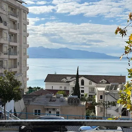 Franci 2 * Sarandë