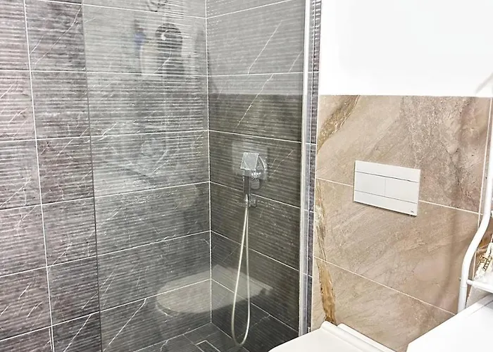 アパート Franci 2 *